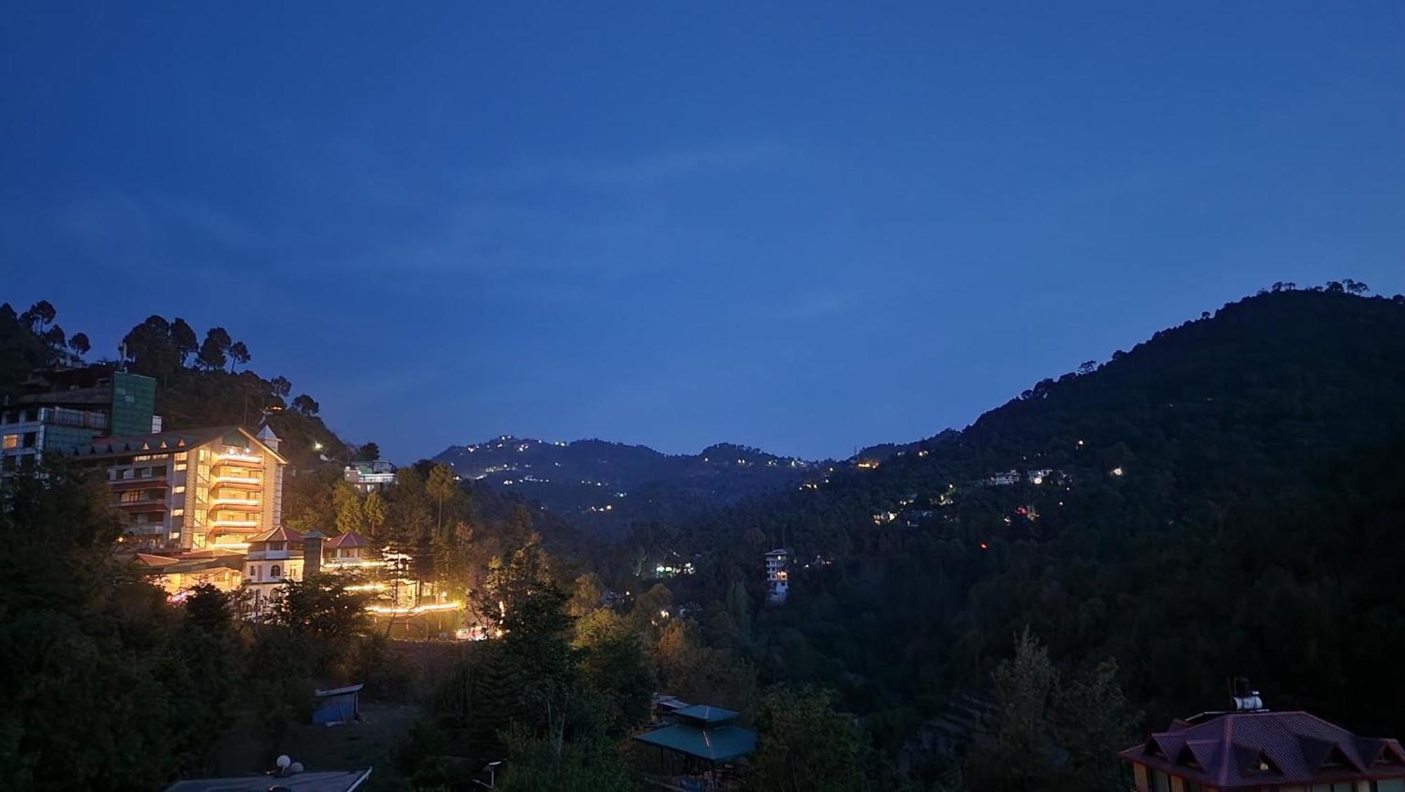 Hotel Royal Ark - Kasauli Exterior foto