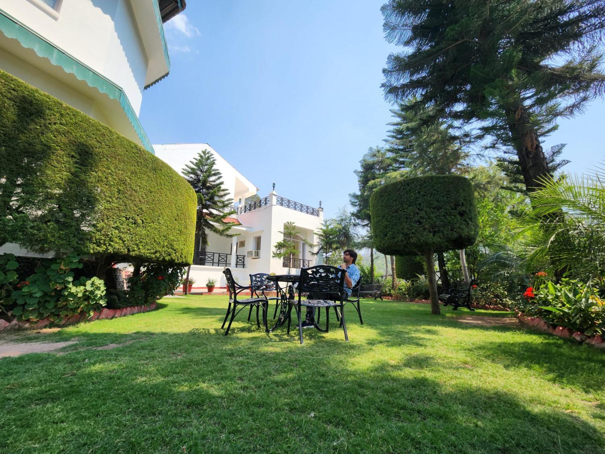 Hotel Royal Ark - Kasauli Exterior foto
